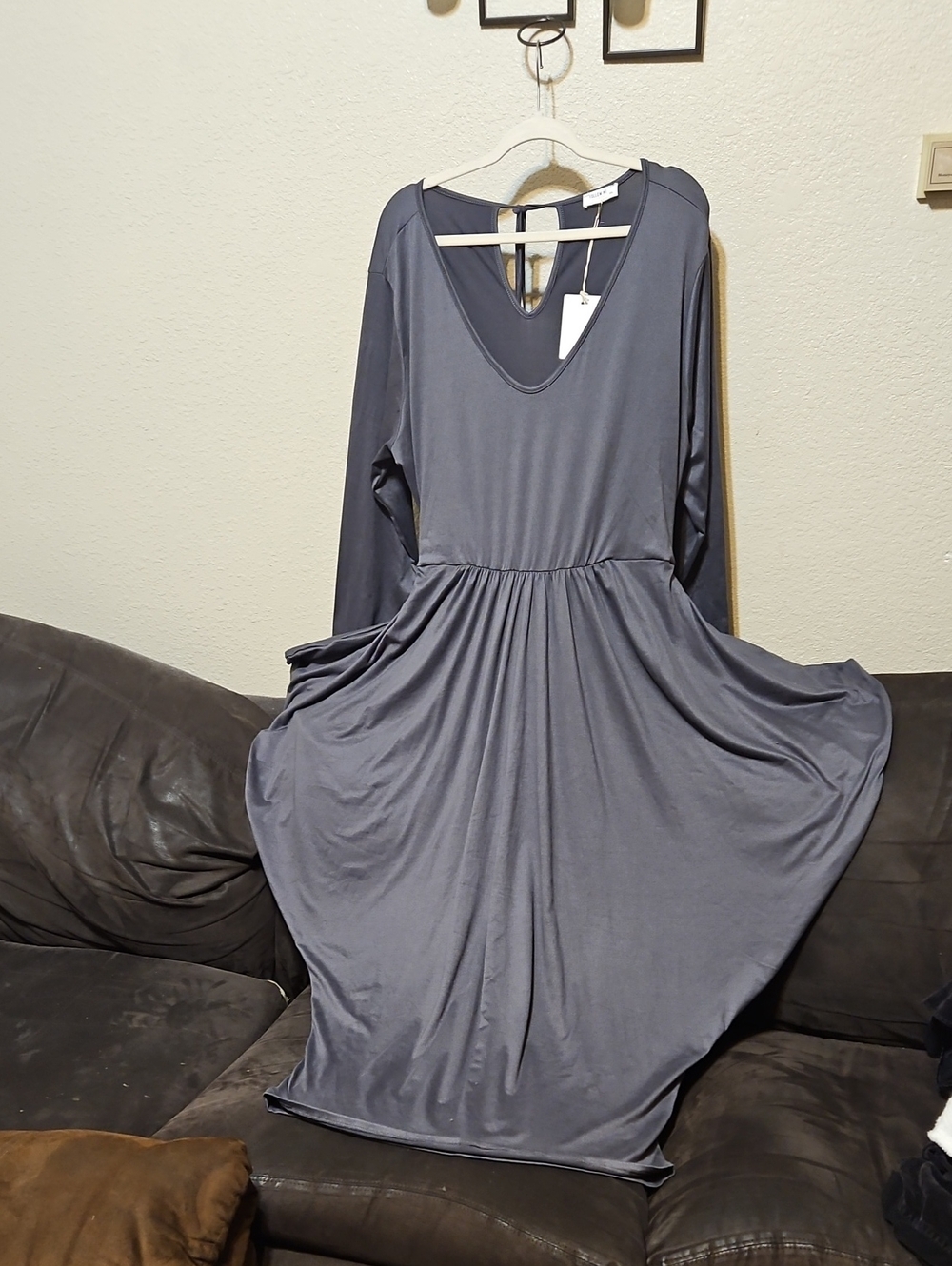 Women's Long Sleeve Scoop Neck Maxi Dress in Charcoal